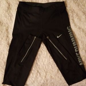 Nike leggings